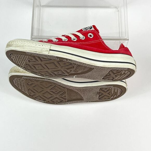 Converse Chuck Taylor All Star Shoes Womens 7 Mens 5 Red Low Top Sneakers Street - Picture 5 of 10